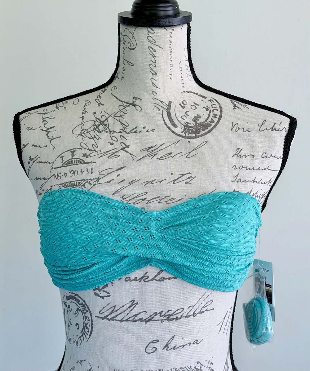 NWT Time and Tru Blue Eyelet Twist Bandeau Bikini Swim Top S 5-7
